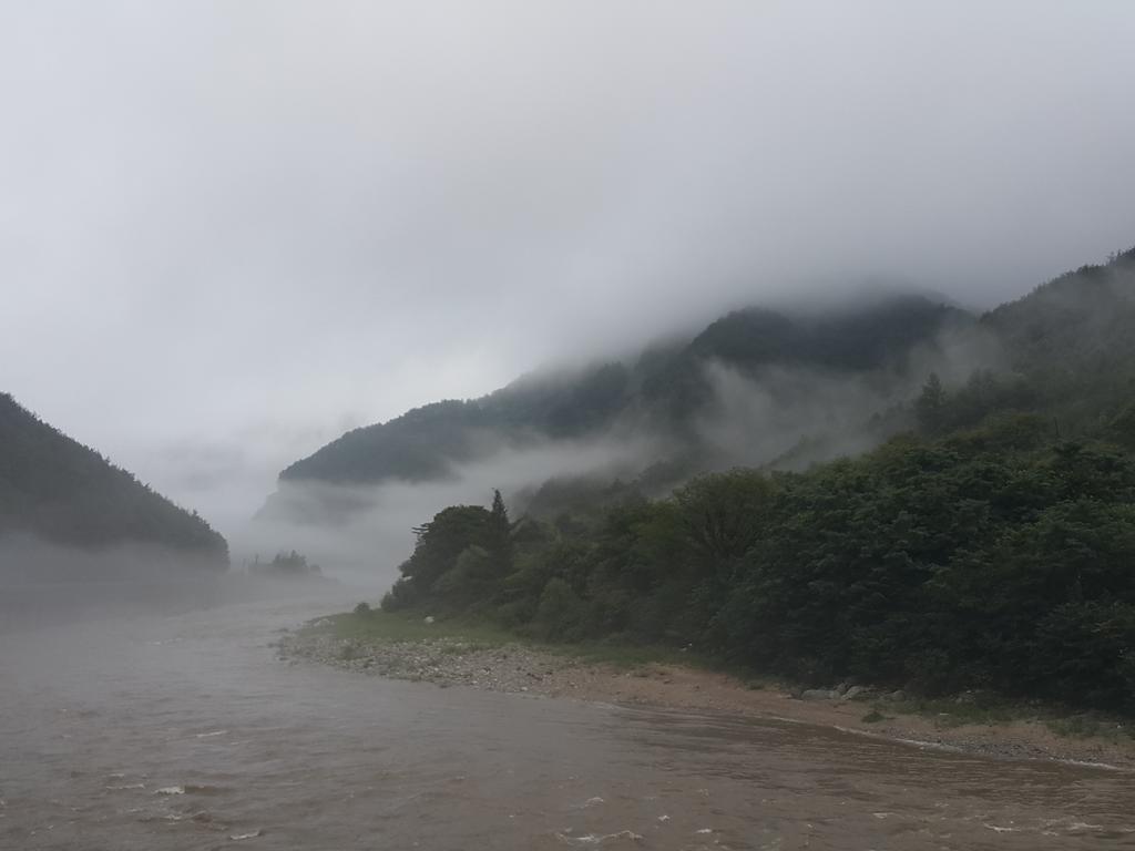 Pyeongchang River House Екстер'єр фото